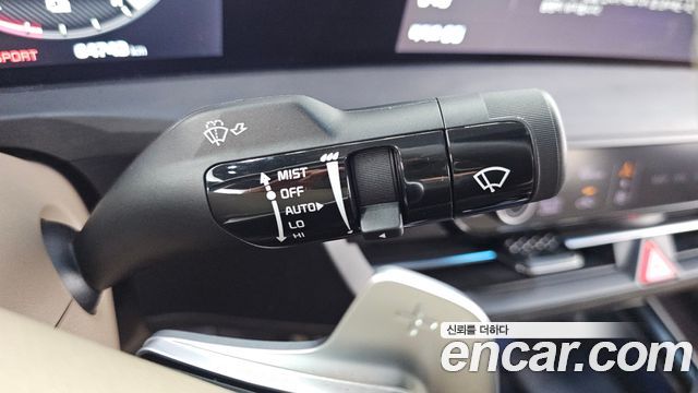 Kia K8 2022 — photo 29