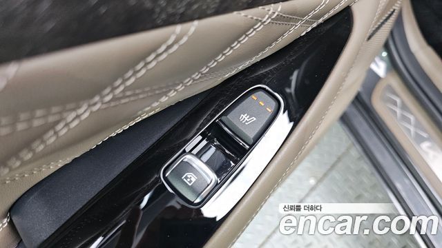 Kia K8 2022 — photo 31