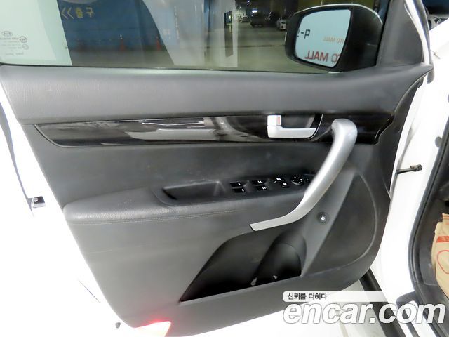 Kia Sorento 2012 — photo 13