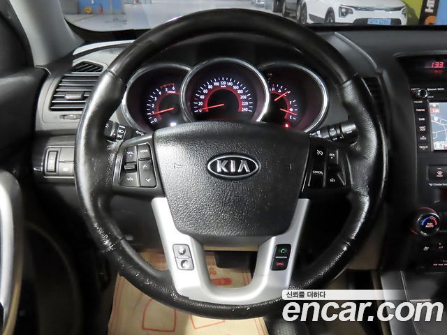 Kia Sorento 2012 — photo 15