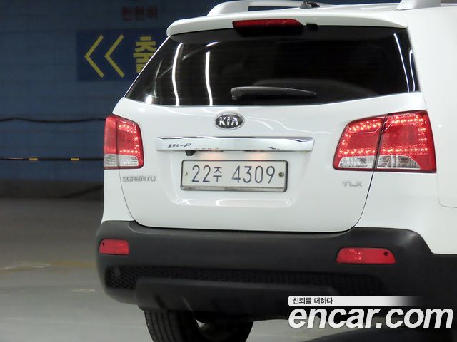 Kia Sorento 2012 — photo 19