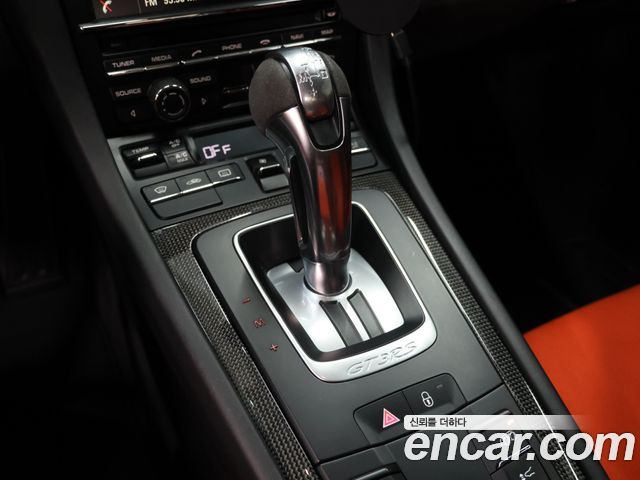 Porsche 911 2016 — photo 17