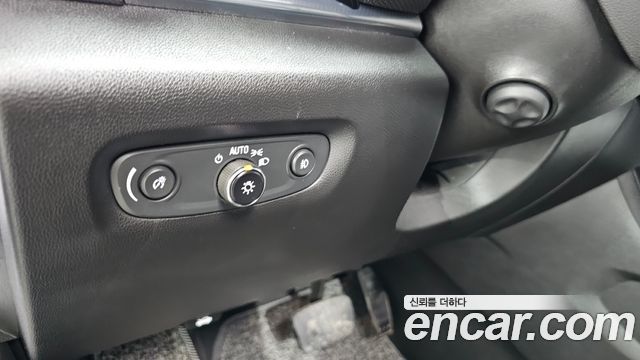 Chevrolet Korea Traverse 2020 — photo 28