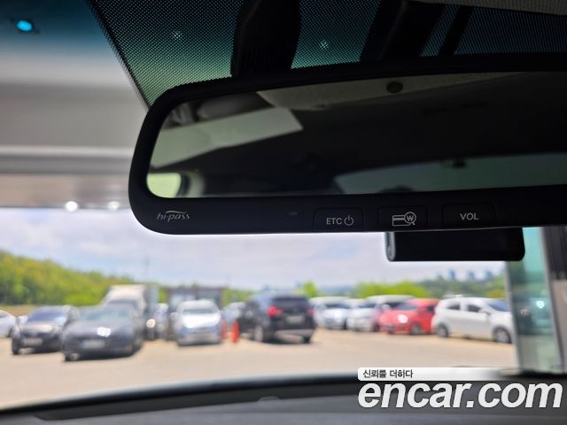 Hyundai AVANTE 2016 — photo 14