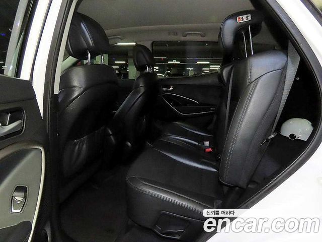 Hyundai Santafe 2016 — photo 7