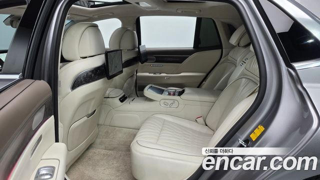 Genesis G90 2022 — photo 11