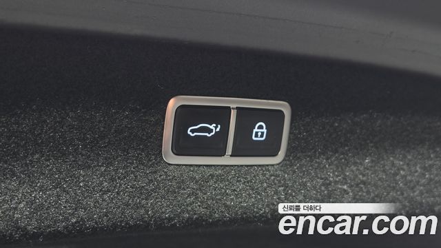 Genesis G90 2022 — photo 15