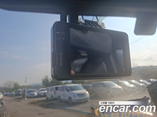 Hyundai Starex 2021 — photo 9