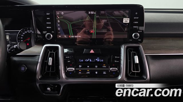 Kia Sorento 2022 — photo 19
