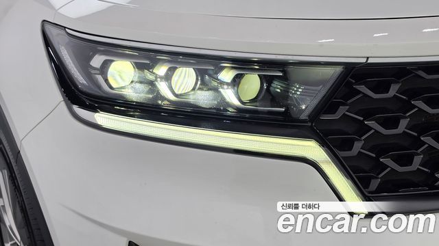 Kia Sorento 2022 — photo 8