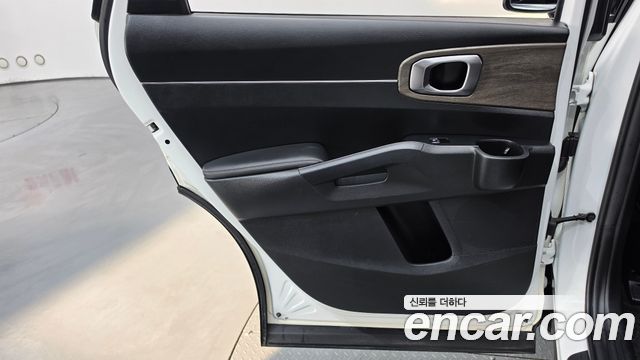 Kia Sorento 2022 — photo 15