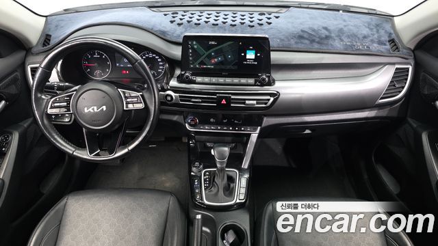 Kia Seltos 2022 — photo 10