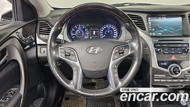 Hyundai Grandeur 2016 — photo 19