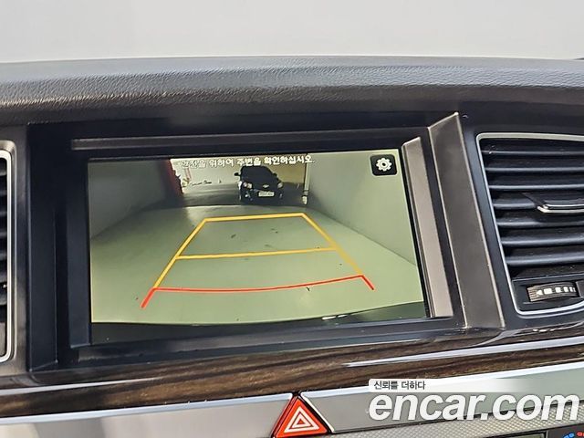 Genesis G80 2018 — photo 15