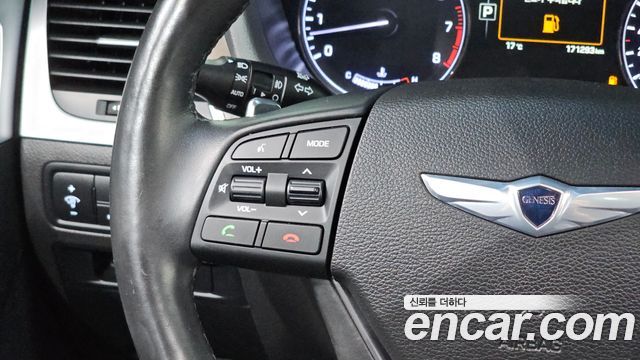 Hyundai Genesis 2015 — photo 21