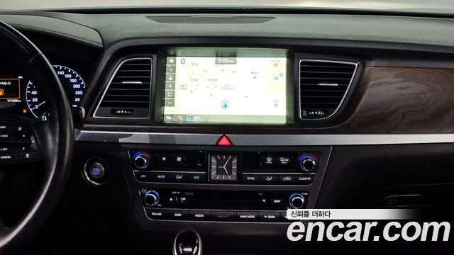 Hyundai Genesis 2015 — photo 23