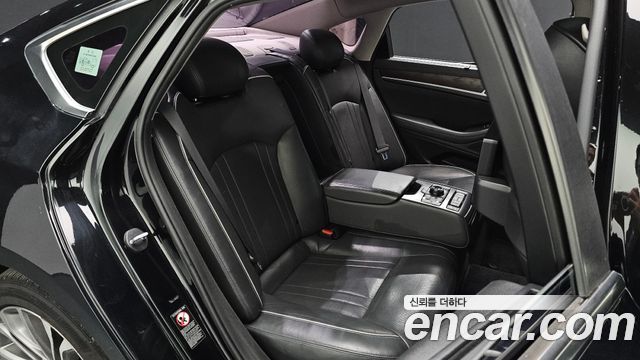 Hyundai Genesis 2015 — photo 16
