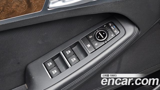 Hyundai Genesis 2015 — photo 30