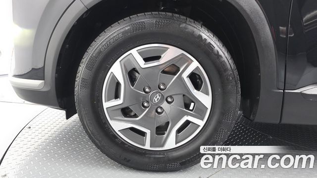 Hyundai Santafe 2023 — photo 5