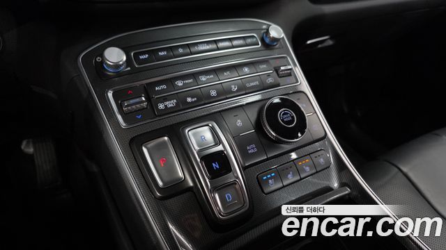 Hyundai Santafe 2023 — photo 9