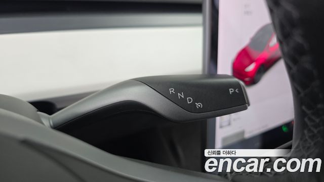 Tesla Model Y 2021 — photo 12