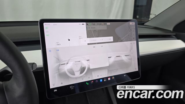 Tesla Model Y 2021 — photo 21