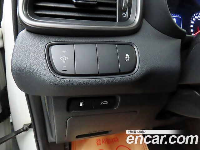 Kia Sorento 2017 — photo 13