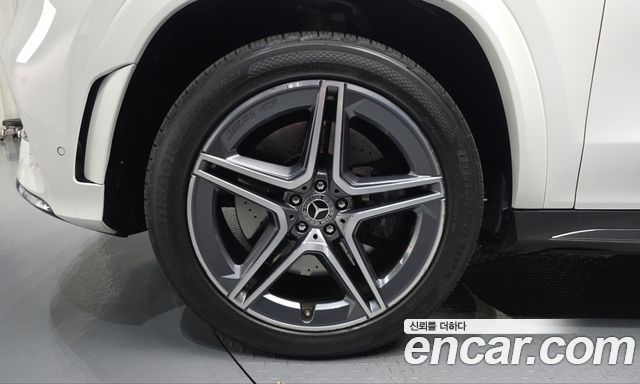 Mercedes-Benz GLS-Class 2021 — photo 5
