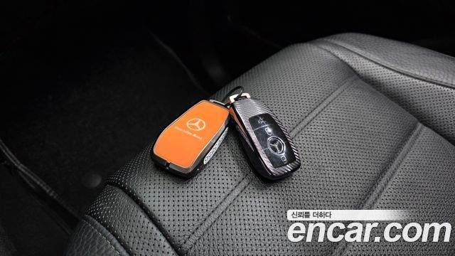 Mercedes-Benz GLS-Class 2021 — photo 16