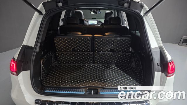 Mercedes-Benz GLS-Class 2021 — photo 20