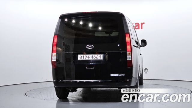 Hyundai Staria 2024 — photo 4