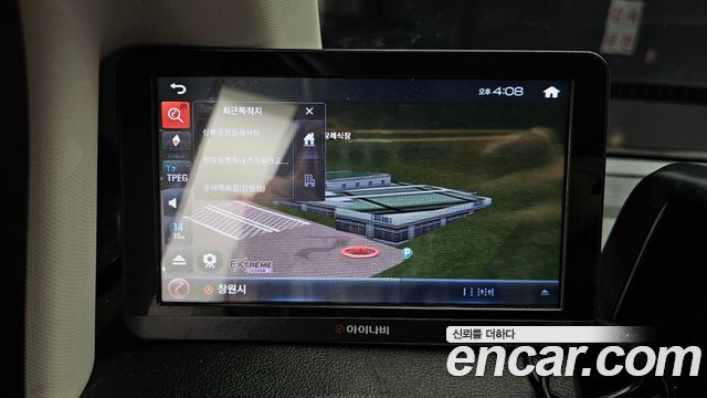 Hyundai Staria 2024 — photo 16
