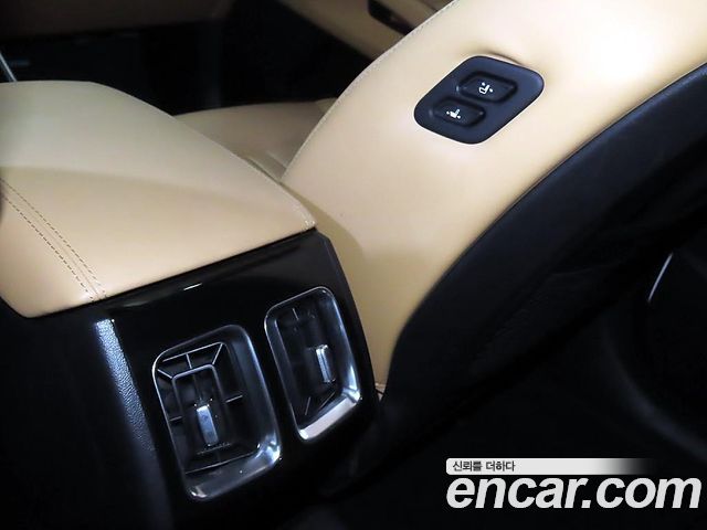 Kia Sorento 2023 — photo 14