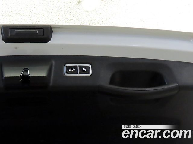 Kia Sorento 2023 — photo 16