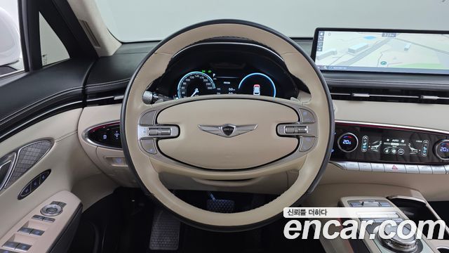 Genesis GV70 2023 — photo 19