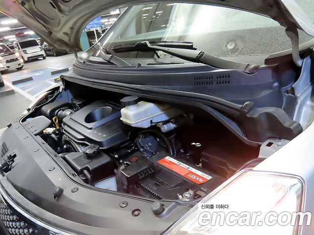 Hyundai Starex 2015 — photo 16