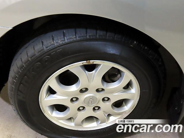 Hyundai Starex 2015 — photo 17