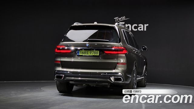 BMW X7 2025 — photo 4