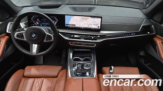 BMW X7 2025 — photo 10
