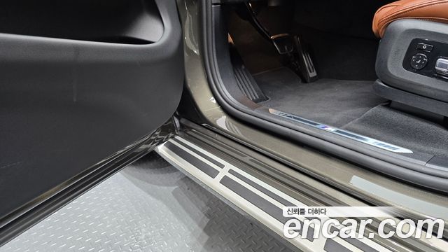 BMW X7 2025 — photo 34