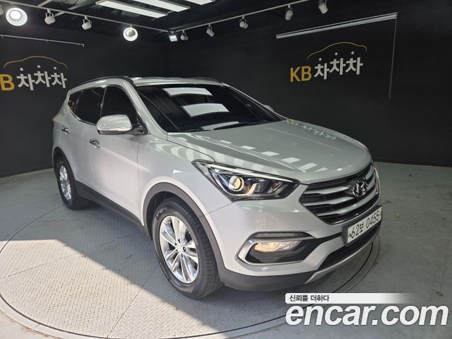 Hyundai Santafe 2016 — photo 3