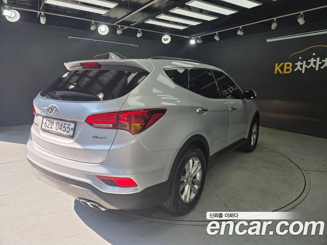 Hyundai Santafe 2016 — photo 6