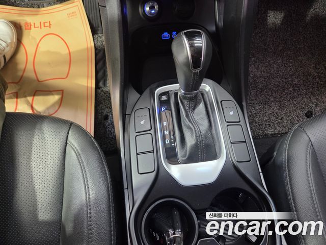 Hyundai Santafe 2016 — photo 14