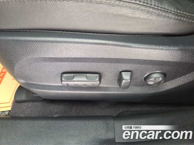 Hyundai Santafe 2016 — photo 15