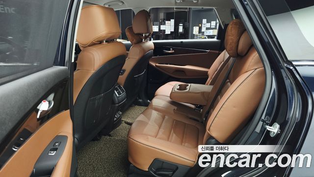Kia Sorento 2019 — photo 18