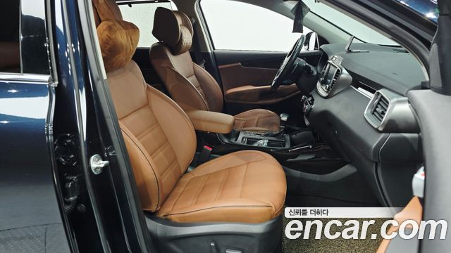 Kia Sorento 2019 — photo 16