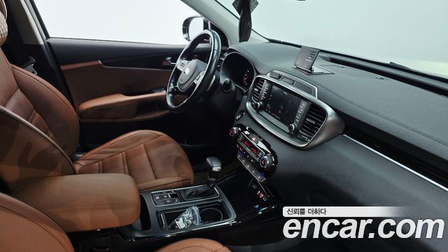 Kia Sorento 2019 — photo 27