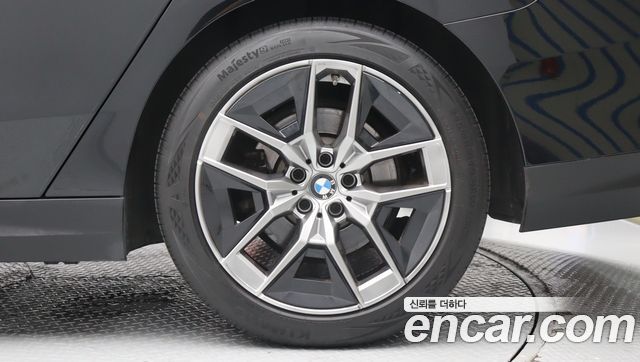 BMW 5-Series 2024 — photo 4