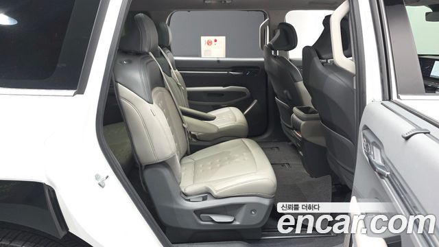 Kia EV9 2024 — photo 18