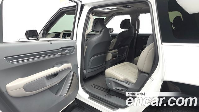 Kia EV9 2024 — photo 16